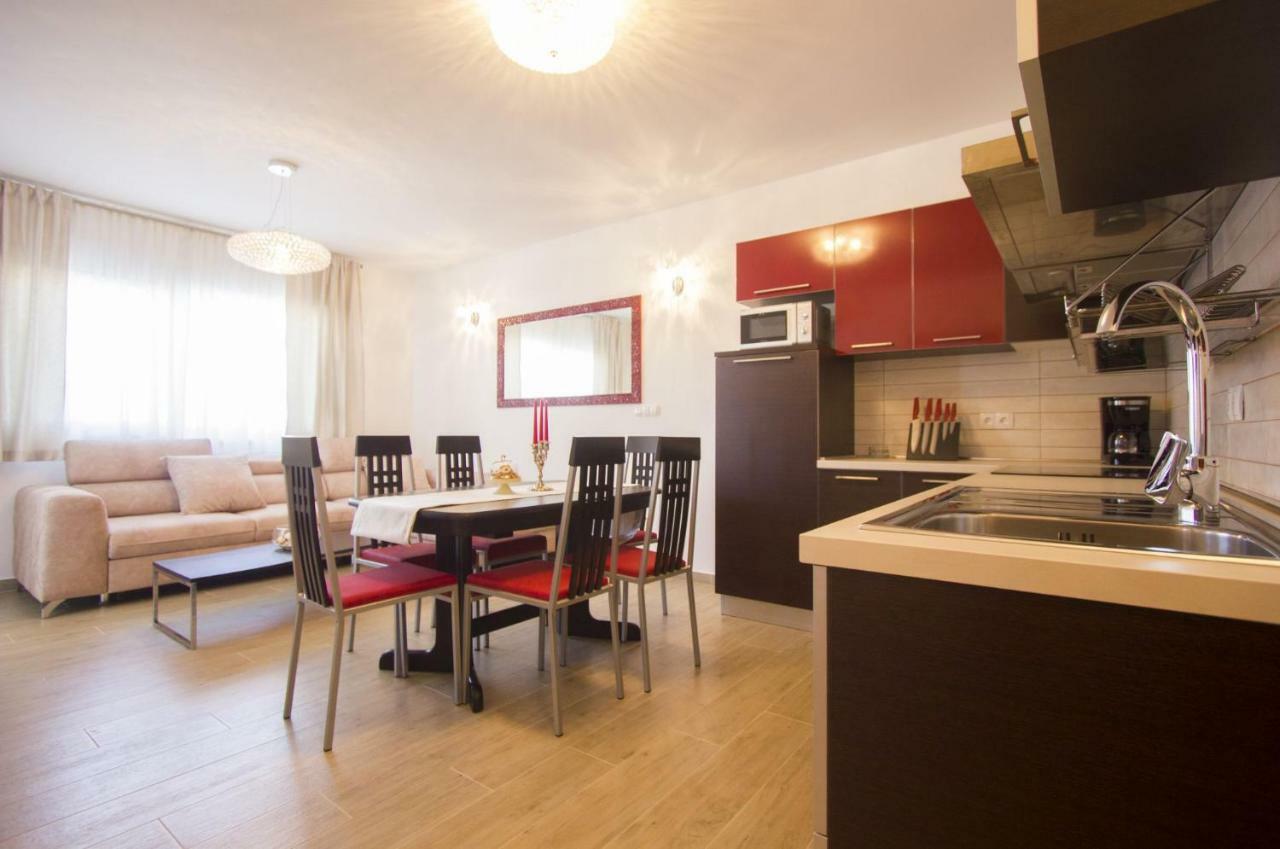 Paradise Lux Apartment Trogir Exterior photo